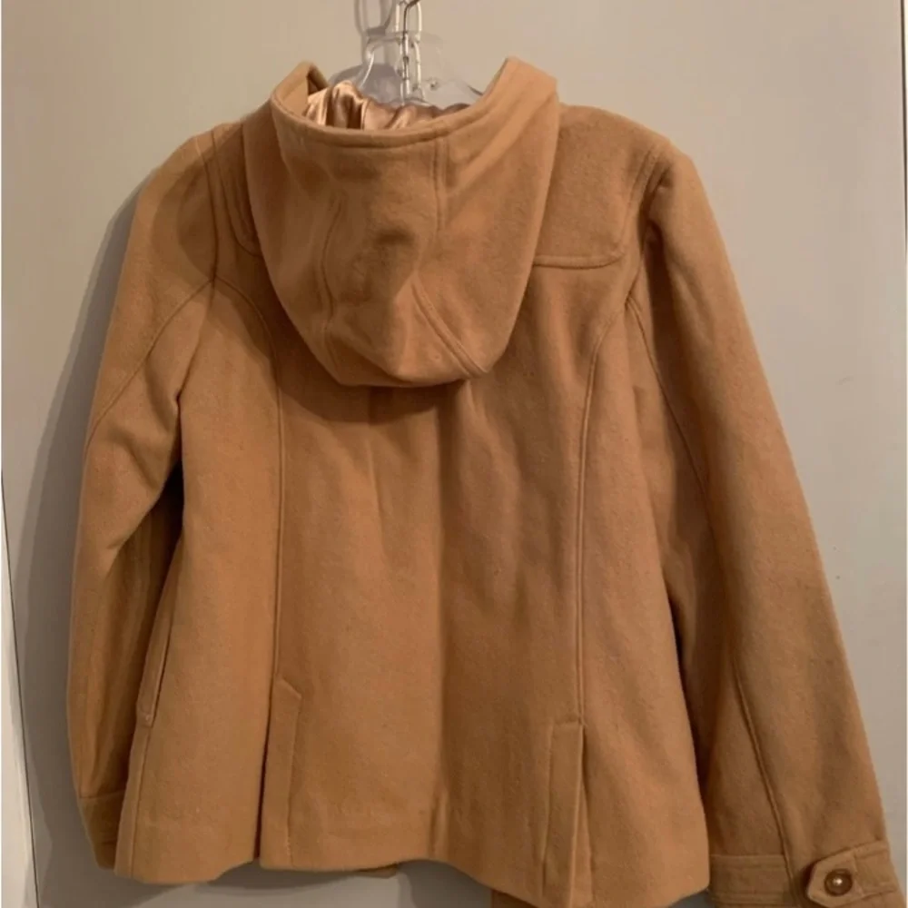 GAP girls Tan winter coat with hood